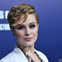 Evan Rachel Wood - Premiere of 'The Ides Of March' held at the Academy theatre - Arrivals